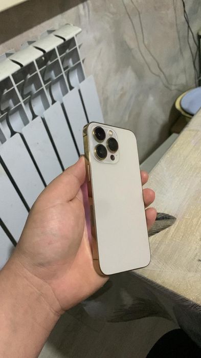 Продам 13 про 256