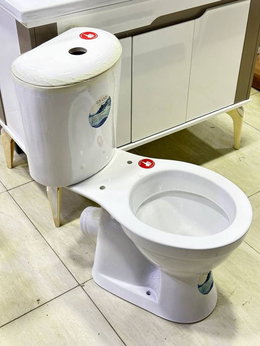 Unitaz Grand туалет сантехника унитаз