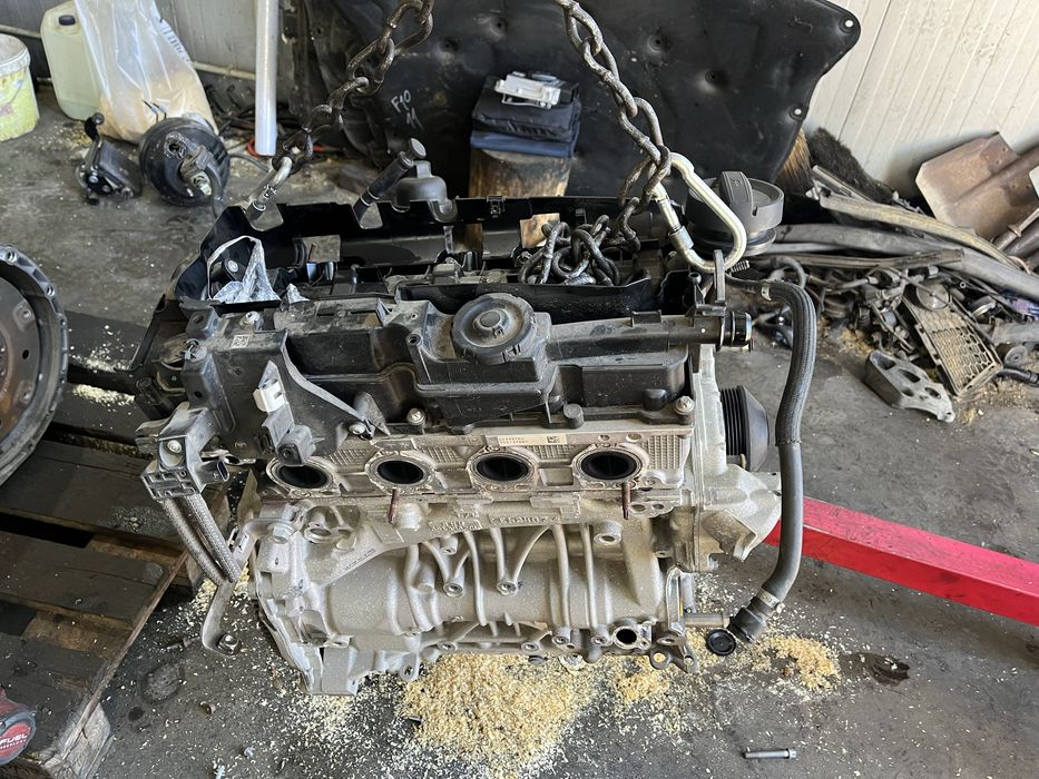 Двигател бмв 2.0д 190 Б47д20а ( dvigatel bmw 2.0d 190 b47d20a )