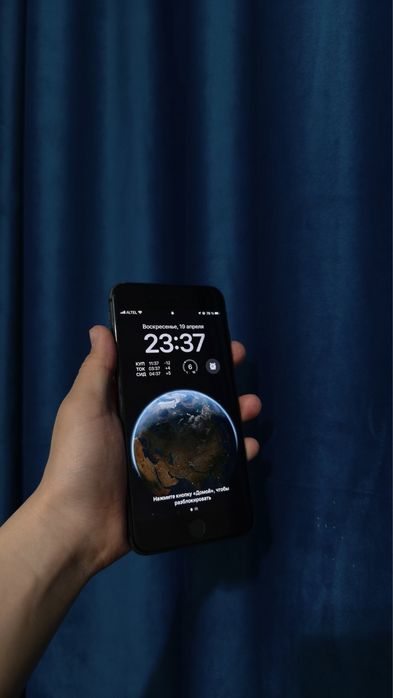 Продам iPhone 8 Plus 256gb