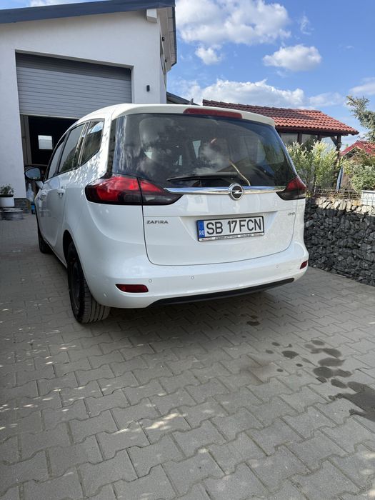 Opel zafira c 2018 facelift