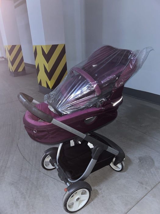 Продаю коляску Stokke