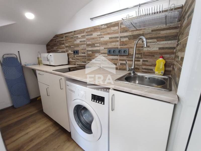 Продава се Едностаен апартамент в Варна, Гръцка махала - 30 кв.м за 3300 €/кв.м - Снимка #4
