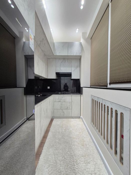 Продаётся 3 комнатная квартира ремонт Юнус Раджабий метро Космонавтов