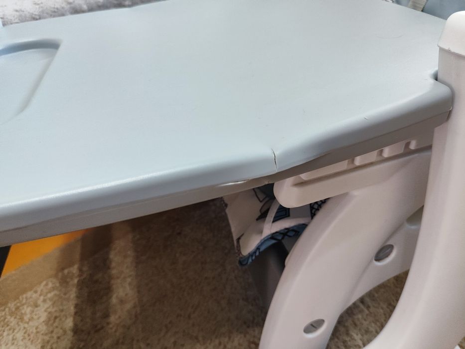 Продам стульчик для кормления 2 в 1