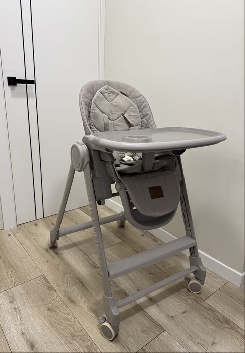 Продам стульчик для кормления