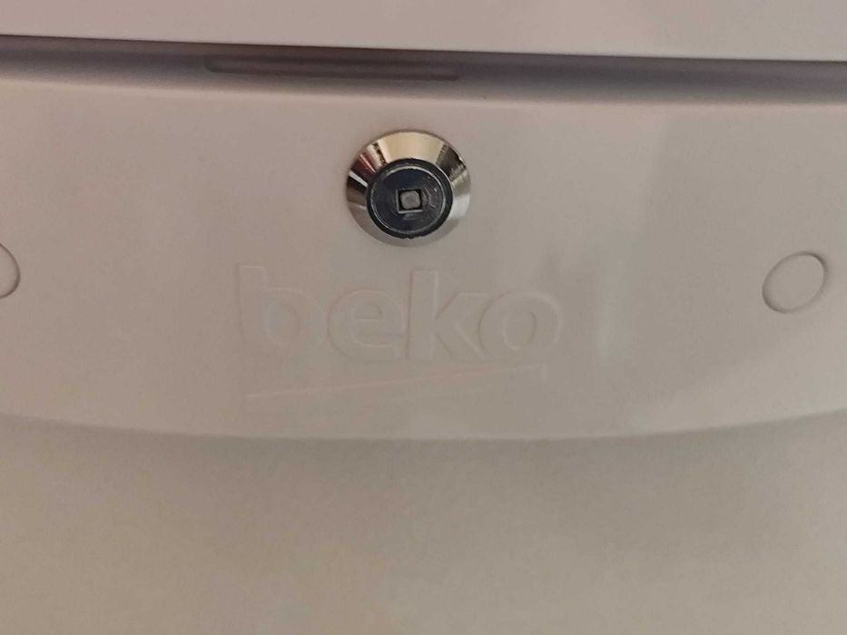 Lada frigorifica BEKO