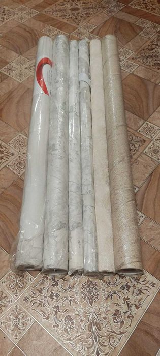 Продам остаток обои