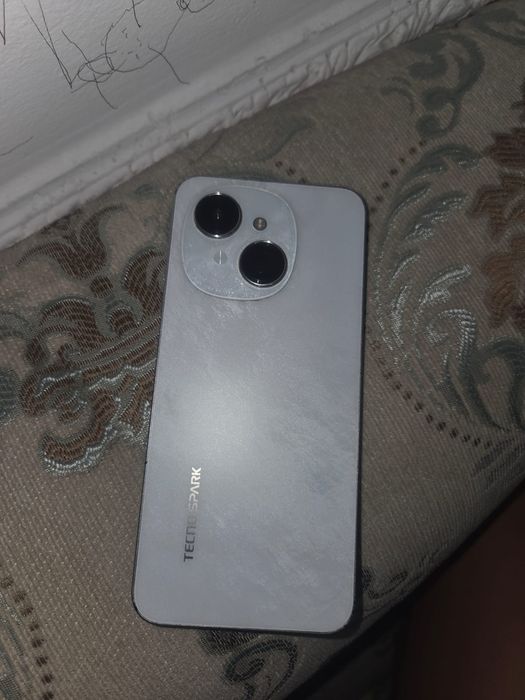 Tecno spark go 1