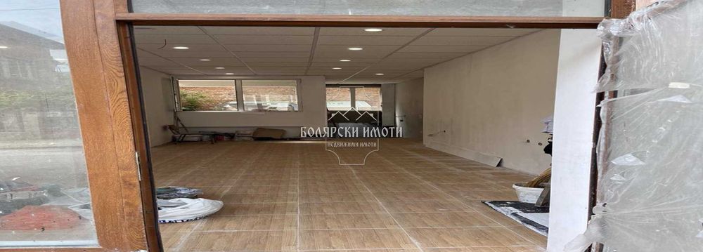 Дава се под наем Офис в Велико Търново, Център - 125 кв.м за 408 € - Снимка #1