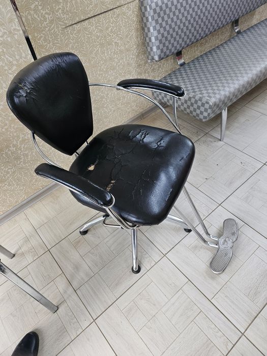 Парикмахерские красла