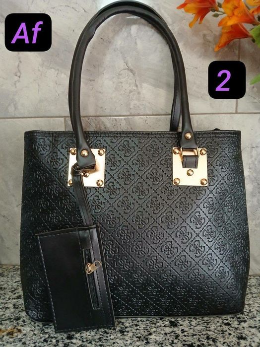 Gentuțe și rucsacuri