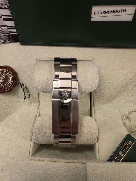 Rolex Yacht-Master II aur alb 116689