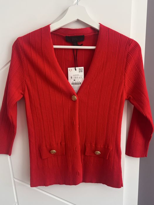 Zara жилетка нова