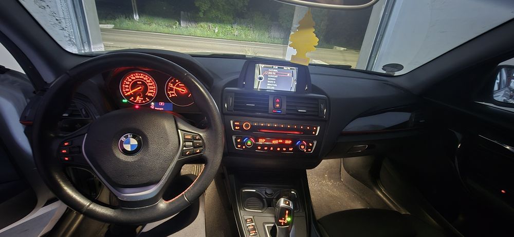 Navigatie mica si ceasuri de bord BMW F20
