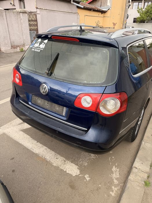 Dezmembrez dezmembrari vw passat b6 motor 2.0 TDI BMR 170 cai 6 trepte cutie DSG break