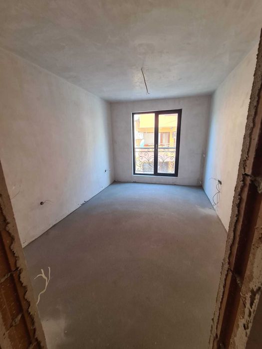 Продава се Двустаен апартамент в Хасково, Училищни - 64 кв.м за 1259 €/кв.м - Снимка #2