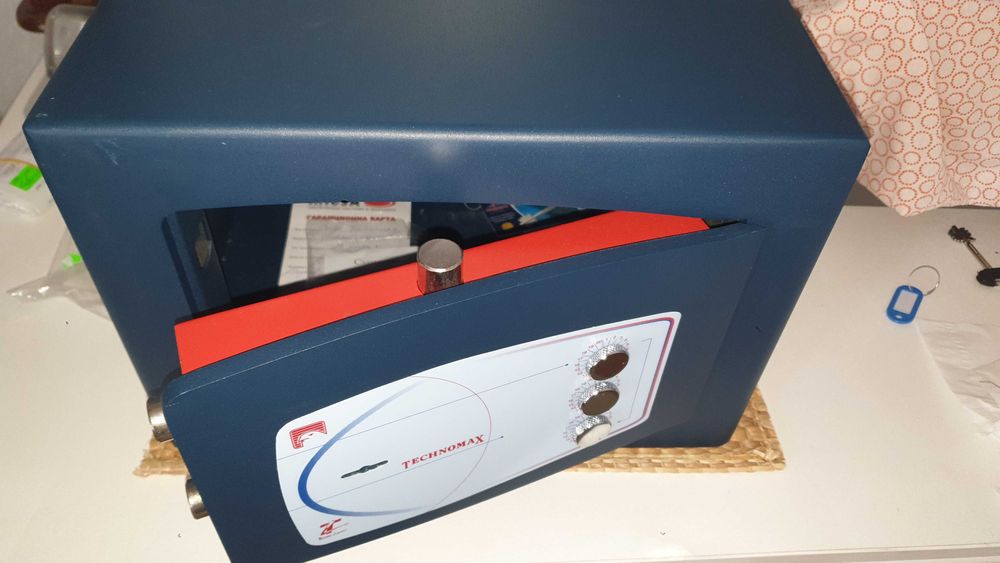 Сейф TECHNOMAX Italy