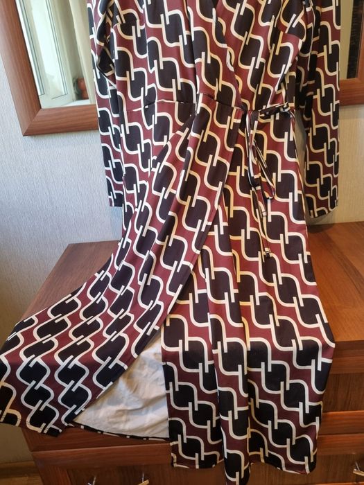 Платье женское р-р 50