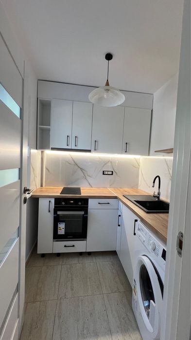 Inchiriez apartamenr 2 cam