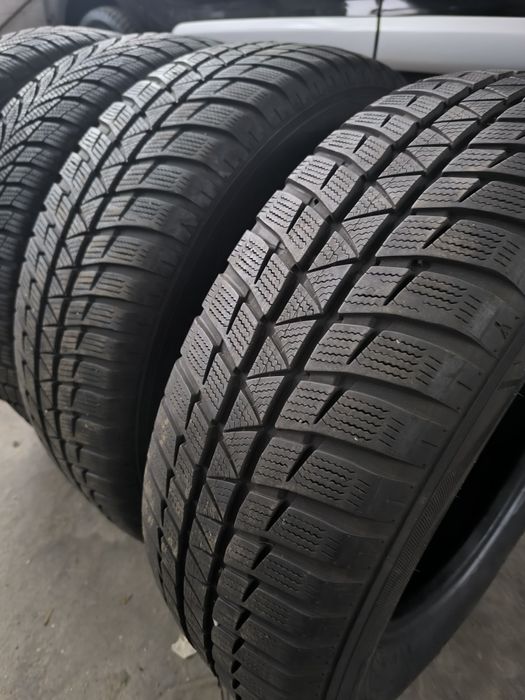 Зимни Гуми 225/65/17