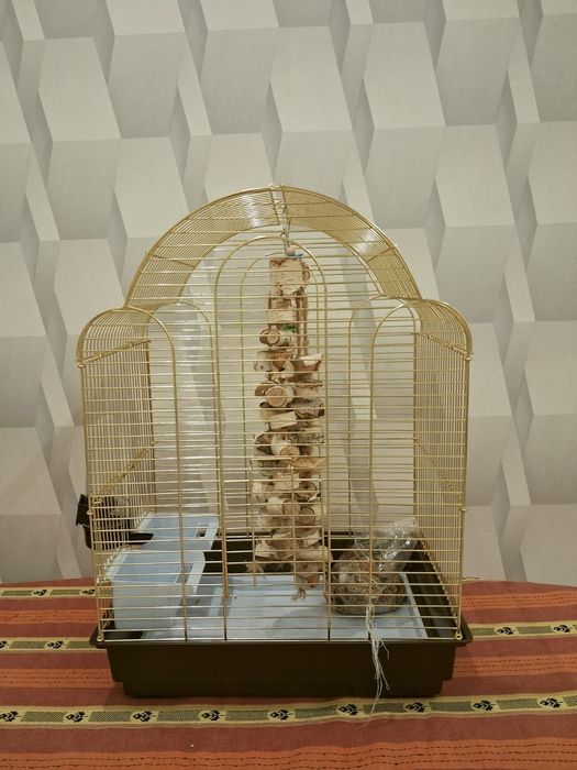 Клетка для попугая