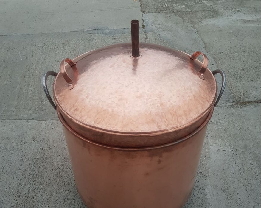 Vând căldare pentru dulceață de cupru 110 l