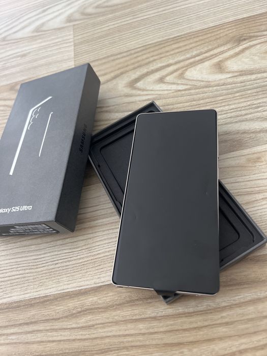 Samsung S25 Ultra de 512 GB,  NOU , 0 incarcari