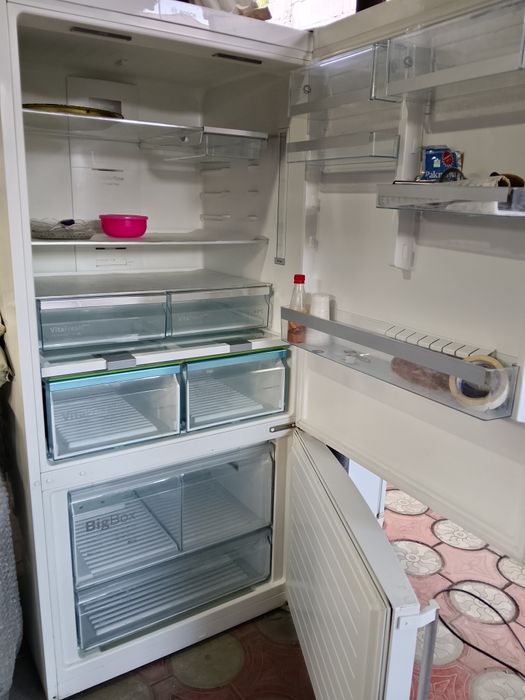 Продам холодильник