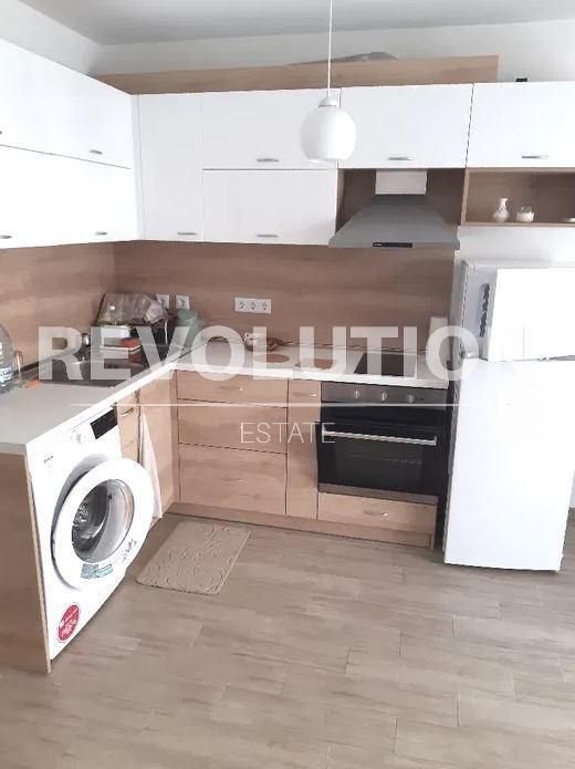 Дава се под наем Двустаен апартамент в Варна, Общината - 50 кв.м за 450 € - Снимка #1