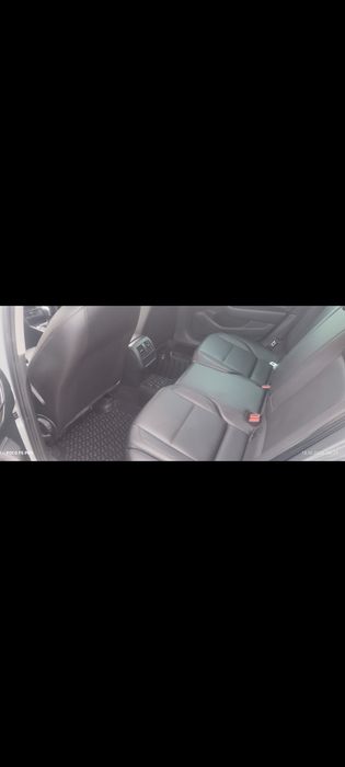 VW Passat Facelift 2023, Full, autohold (Model rar pe piată)2.0 TDI 150CP, Scaune Copii Integrate ,17000>12900,  la Schimb cu Suv