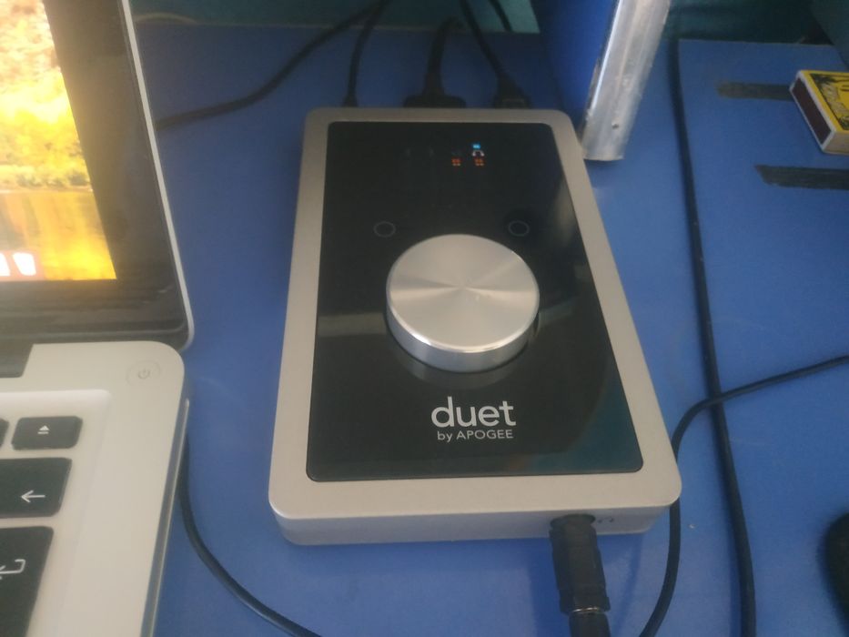 Sroshni sotladi makbuk va! Vkaykart  tayor studyo