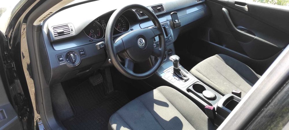 VOLKSWAGEN Passat 2010 — imagine 5