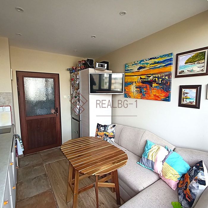 Светъл и уютен апартамент в най-зеления квартал на Варна – ж.к. „Чайк