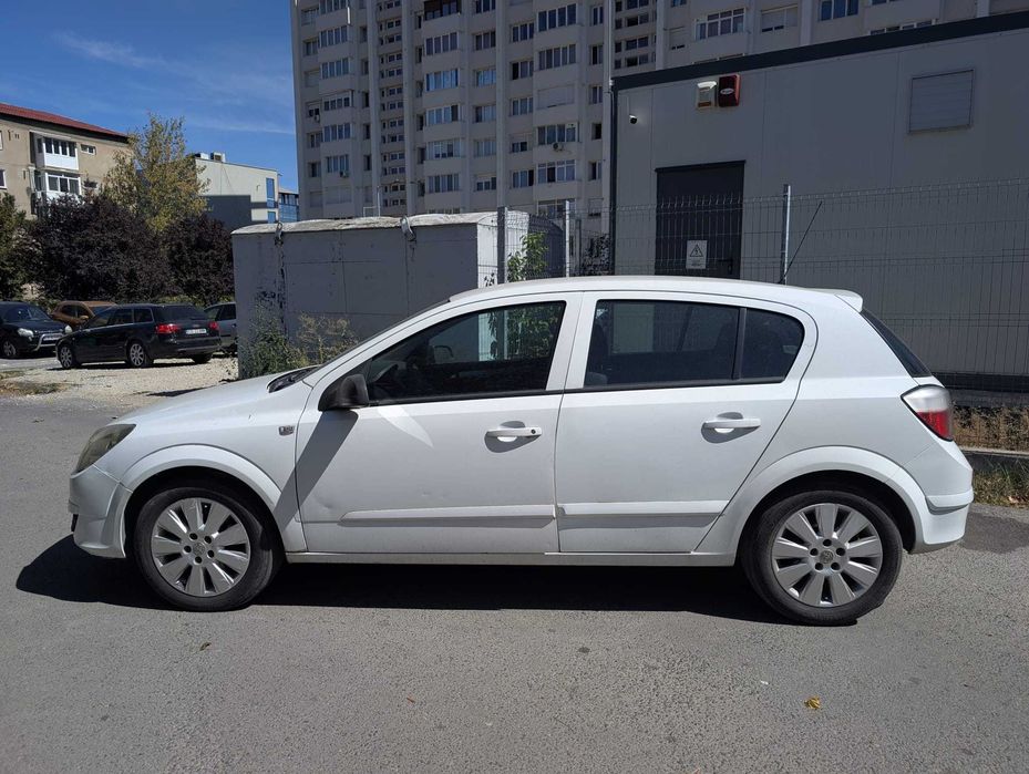 OPEL Astra 2005 — imagine 4