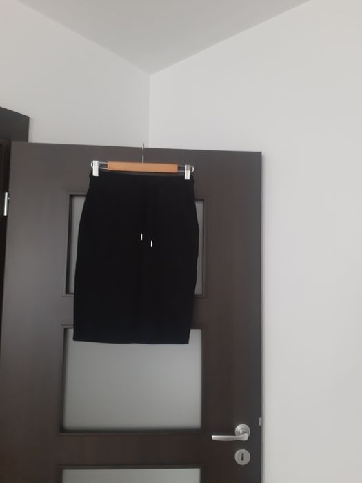 Fusta neagra sport XS