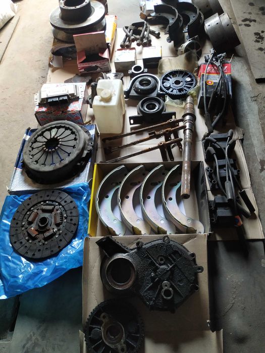 Продам запчасти на Газель