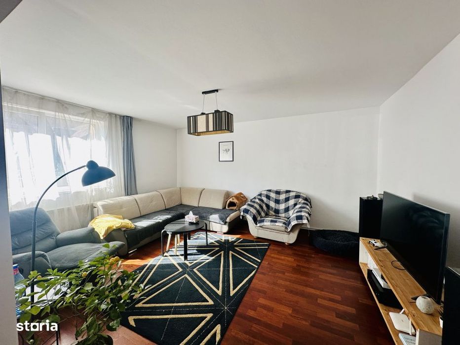 Oaza de liniste in Gruia – Casa cu gradina generoasa