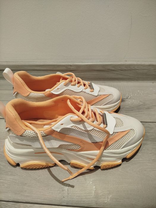 Дамски маратонки steve madden