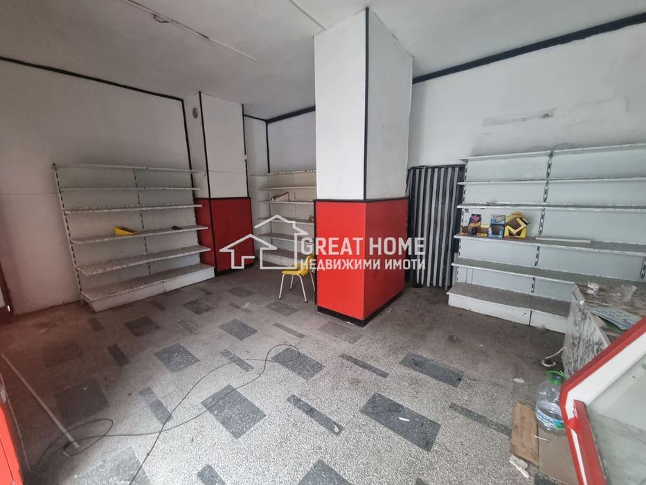 Продава се Магазин в Търговище, Център - 72 кв.м за 1528 €/кв.м - Снимка #2