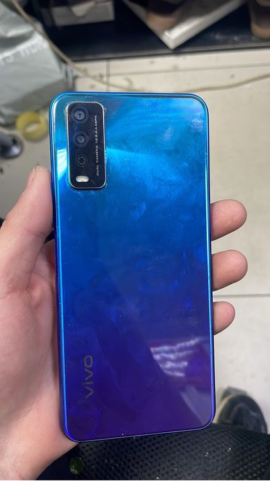 Продам телефон память 34 Vivo 2026