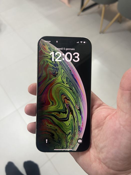 Vand iphone 16 pro max white 256 gb baterie 100% impecabil