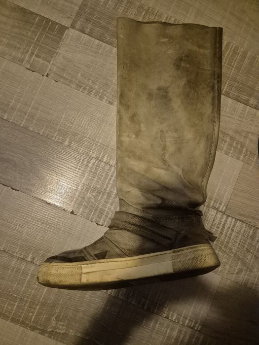 Дамски ботуши, естествена кожа.