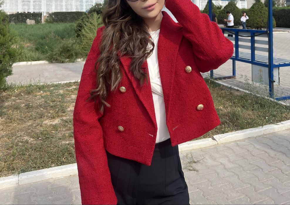 Красный пиджак тэди