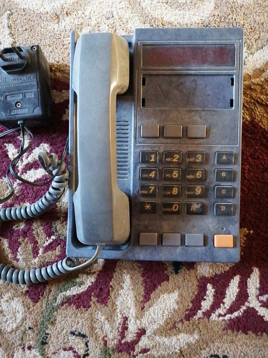 Продам 2 телефона  Панасоник,