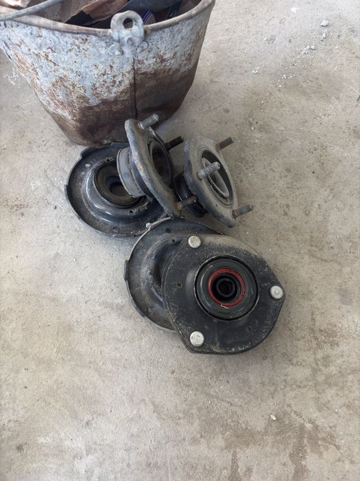 Продам амортизаторы лекскс рх330