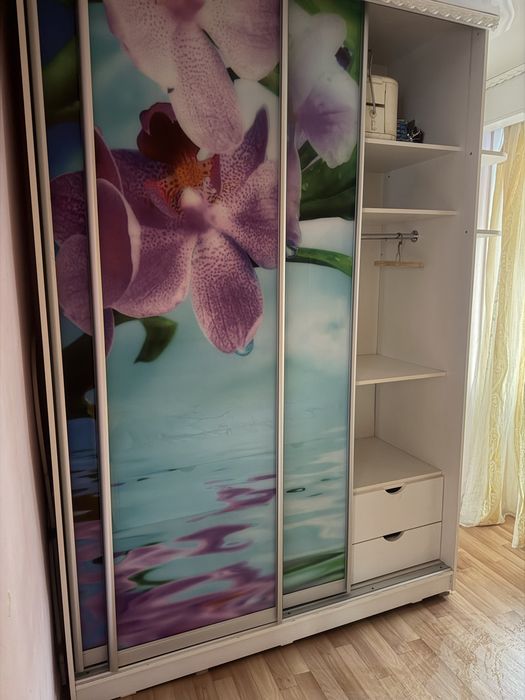 Продам шкаф-купе