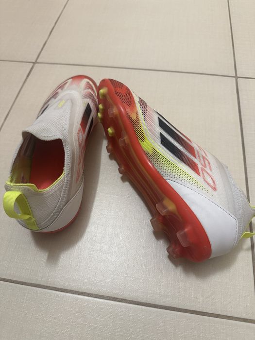 Ghete de fobal adidas F50