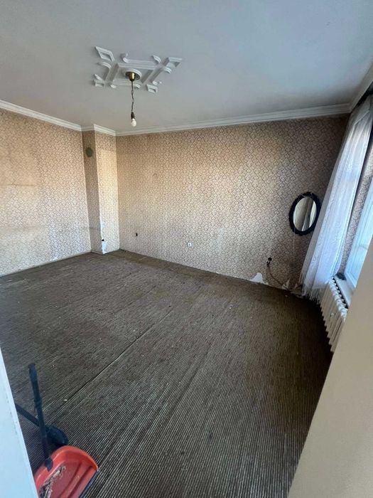 Продава се Двустаен апартамент в Пловдив, Кършияка - 47 кв.м за 1639 €/кв.м - Снимка #1