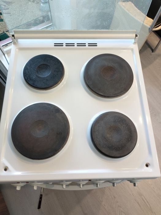 Электрическая плита